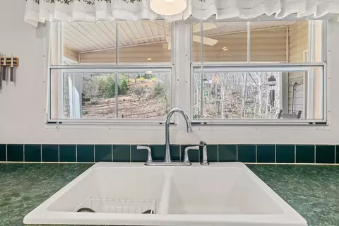 29 Windmill Ln, Franklin, NC 28734 photo 14