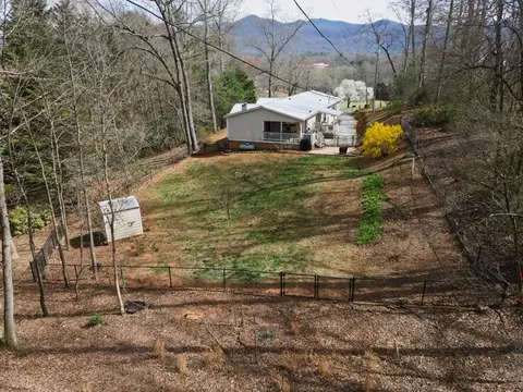 29 Windmill Ln, Franklin, NC 28734 photo 8