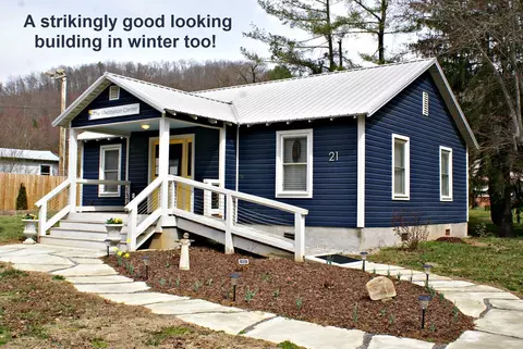 21 Browning Rd, Sylva, NC 28779 photo 2