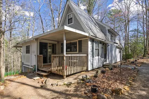 206 Matlock Creek Rd, Franklin, NC 28734
