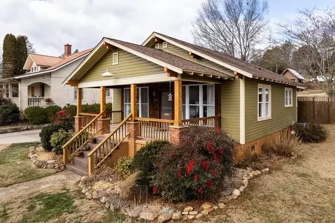 347 W Main St, Franklin, NC 28734
