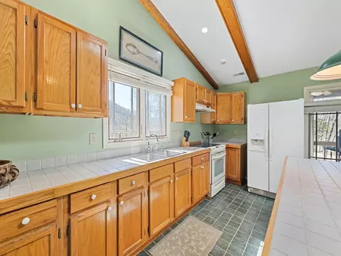 Kitchen - 817 Ferguson Cove Loop, Clyde, NC 28721 photo 5 of 5