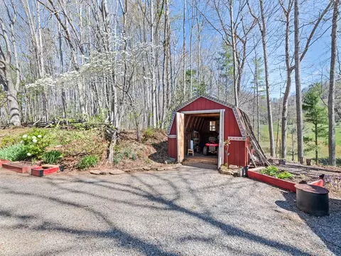 Exterior - 817 Ferguson Cove Loop, Clyde, NC 28721 photo 17 of 21