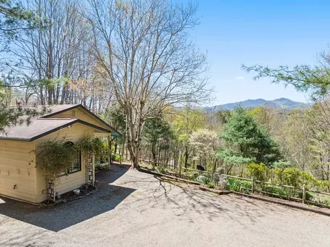 Exterior - 817 Ferguson Cove Loop, Clyde, NC 28721 photo 2 of 21