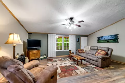 44 E Chapel View Dr, Sylva, NC 28779 photo 3