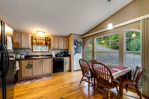 44 E Chapel View Dr, Sylva, NC 28779 photo 9