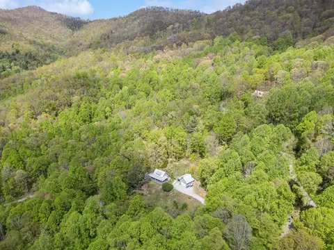 195 Three Springs Rd, Sylva, NC 28779 photo 10