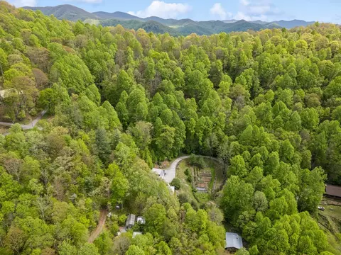 195 Three Springs Rd, Sylva, NC 28779 photo 12