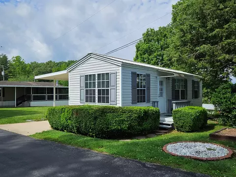 80 Pine Ave, Franklin, NC 28734 photo 2
