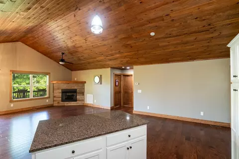 47 Grace Starr, Franklin, NC 28734 photo 9