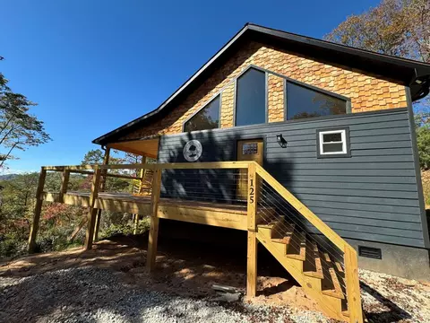 125 Bootleggers Rdg, Bryson City, NC 28713