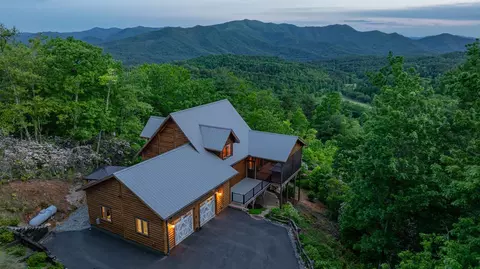 310 Nolands Dv, Bryson City, NC 28713
