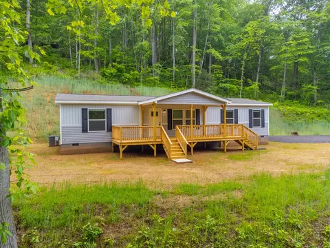 272 Dusty Ln, Sylva, NC 28779 photo 3