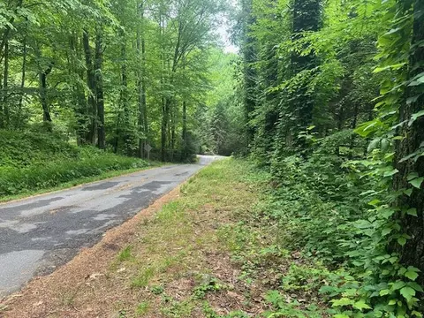 237 E View Rd, Sylva, NC 28779 photo 6