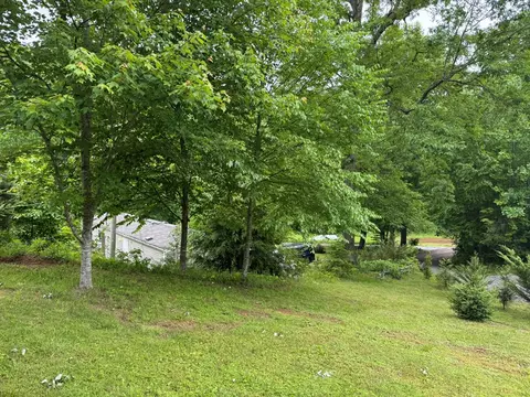 Exterior - 200 Rainbo, Sylva, NC 28779 photo 4 of 14