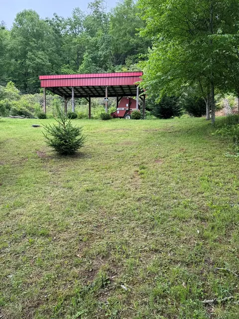 Exterior - 200 Rainbo, Sylva, NC 28779 photo 10 of 14