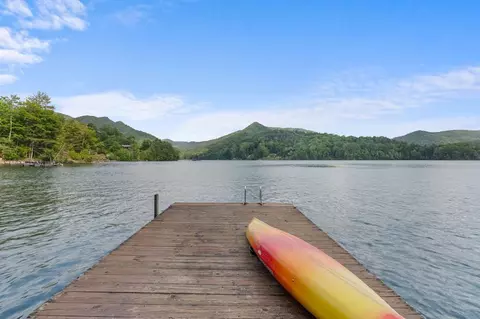 432 Lake Shore Dr, Topton, NC 28781