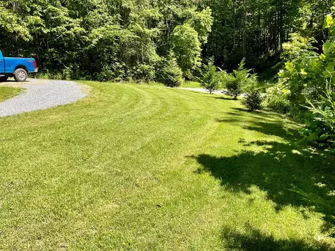 1635 E Cope Creek Rd, Sylva, NC 28779 photo 3