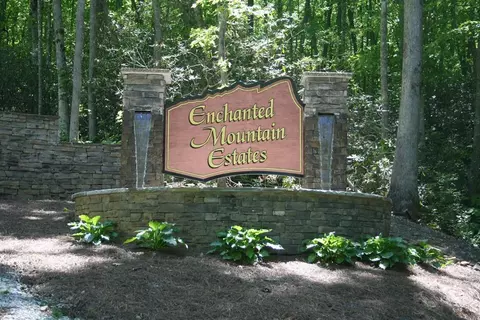 321 Enchanted Mountain Ests, Franklin, NC 28734 photo 12