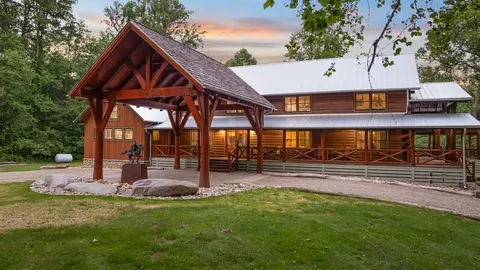 284 Coweeta Lake Cir, Otto, NC 28763