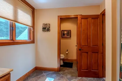 Bath - 1562 Garnet Rd, Sylva, NC 28779 photo 11 of 12
