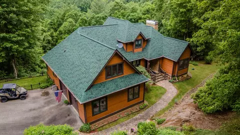 Exterior - 1562 Garnet Rd, Sylva, NC 28779 photo 4 of 19