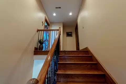 Entry Way - 1562 Garnet Rd, Sylva, NC 28779 photo 3 of 5