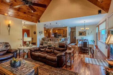 Living - 1562 Garnet Rd, Sylva, NC 28779 photo 5 of 5