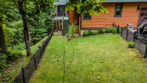 Exterior - 1562 Garnet Rd, Sylva, NC 28779 photo 9 of 19