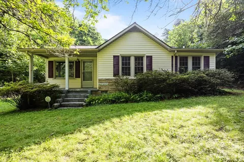 56 Stillhouse Branch Rd, Bryson City, NC 28713