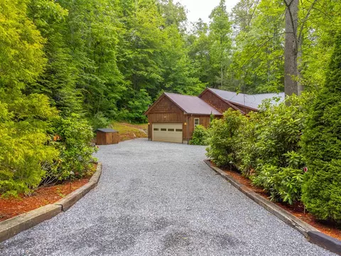 Exterior - 16 Timber Creek Cir, Sylva, NC 28779 photo 4 of 20