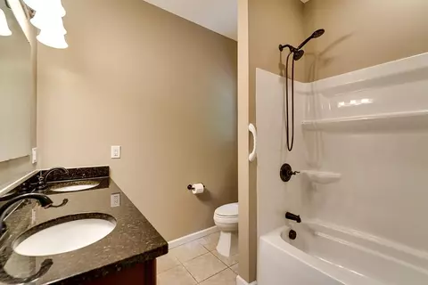 Bath - 16 Timber Creek Cir, Sylva, NC 28779 photo 4 of 5