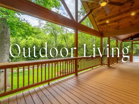 Exterior - 16 Timber Creek Cir, Sylva, NC 28779 photo 3 of 20