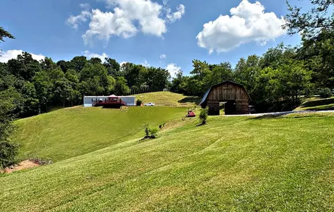 437 Richards Rdg, Canton, NC 28716