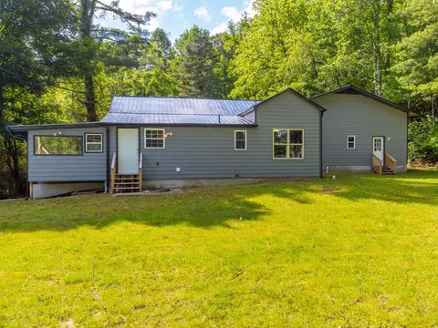 Exterior - 178 Potts Community Rd, Sylva, NC 28779 photo 3 of 5