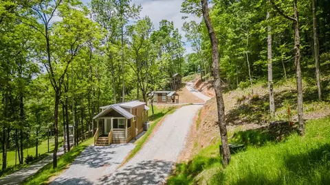 15 Pinehurst Dr, Bryson City, NC 28713