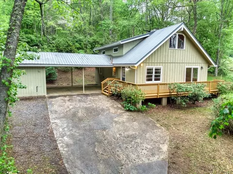 Exterior - 1004 Buchanan Loop Rd, Webster, NC 28788 photo 10 of 10