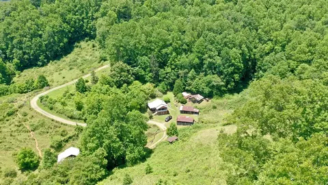 2087 Henry Rd, Sylva, NC 28779 photo 18