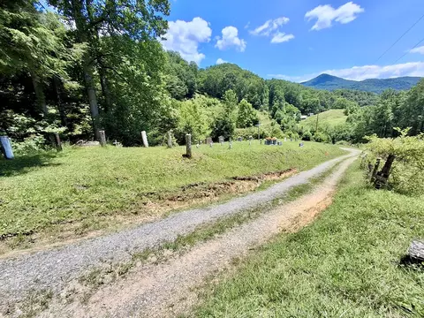 2087 Henry Rd, Sylva, NC 28779 photo 27