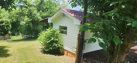 174 E Sylva Cir, Sylva, NC 28779 photo 8