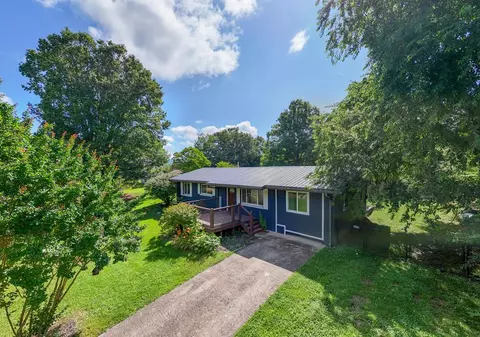 801 Black Hill Rd, Bryson City, NC 28713
