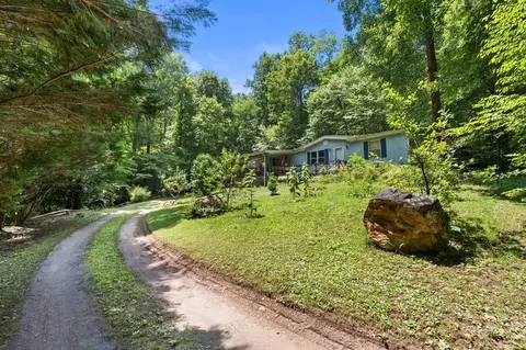 35 Happy Nest Rd, Sylva, NC 28779