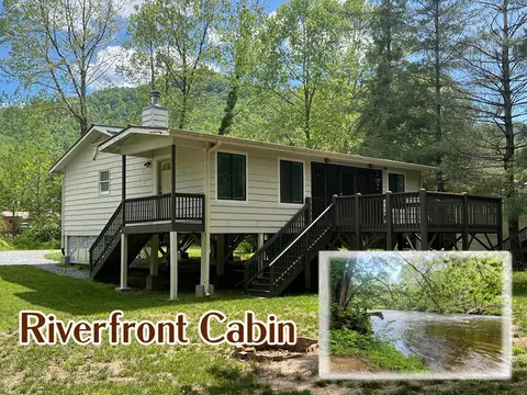 15 Peaceful Cove Ln, Franklin, NC 28734