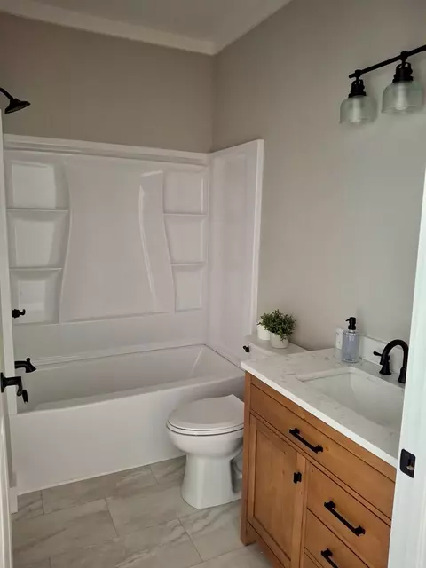 Bath - 288 Blue Cedar Rd, Sylva, NC 28779 photo 4 of 4