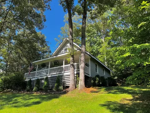 49 Wooten Cir, Franklin, NC 28734
