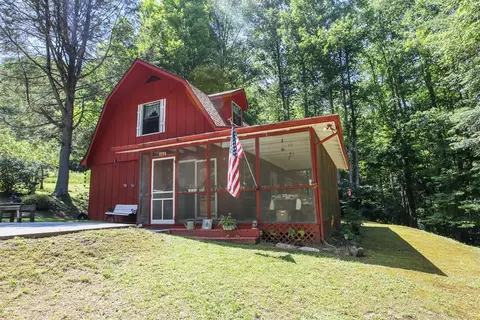 160 Woodridge Ln, Robbinsville, NC 28771