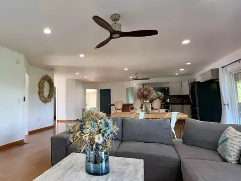 Living - 1389 Webster, Sylva, NC 28779 photo 2 of 2