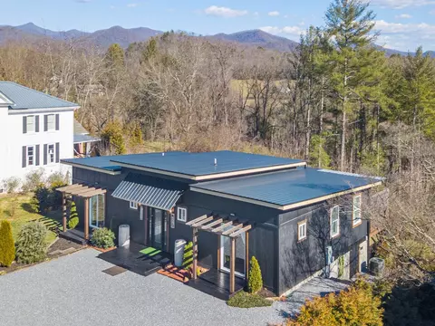 Exterior - 1389 Webster, Sylva, NC 28779 photo 2 of 8