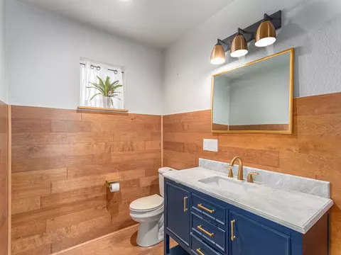 Bath - 1389 Webster, Sylva, NC 28779 photo 4 of 4