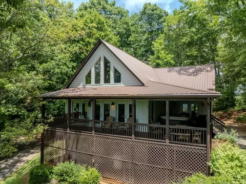 50 Wilson Dr, Bryson City, NC 28713